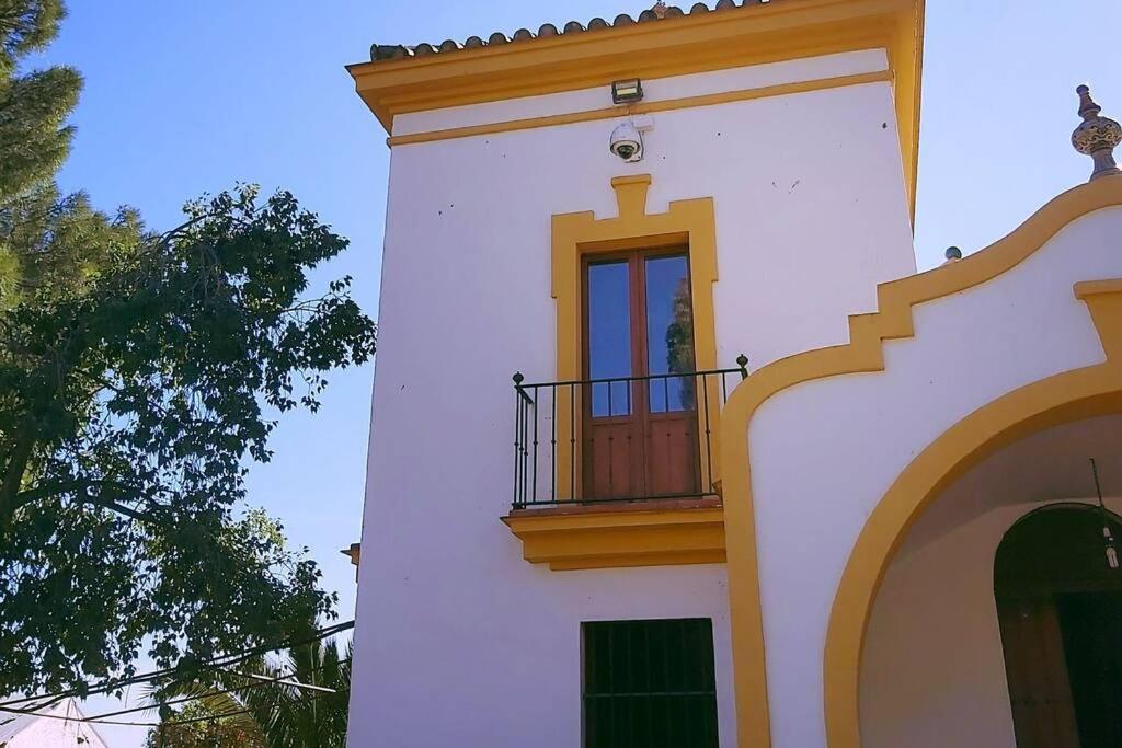 Cortijo San Jose Villa Seville Exterior photo